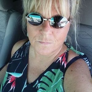 Meet your Posher, Midge